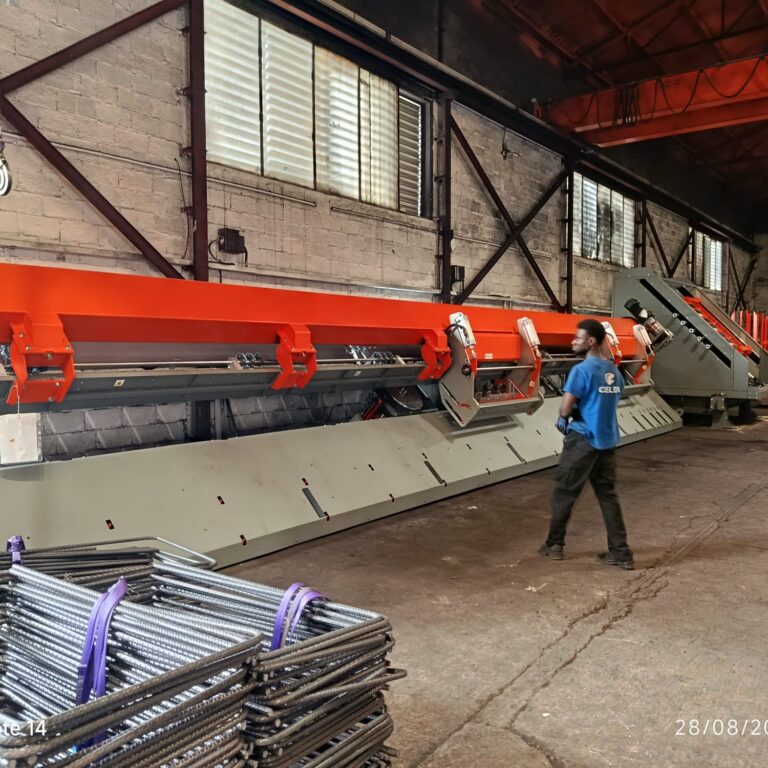 COELBA incorpora nueva maquinaria Schnell Lista Bend 20R Mirror para reforzar la elaboración de ferralla